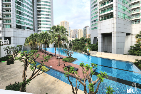Condo in Bangkok, Thailand, 3 bedrooms № 190188 - photo 4