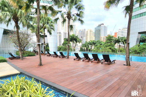 Condo in Bangkok, Thailand, 3 bedrooms № 190188 - photo 9