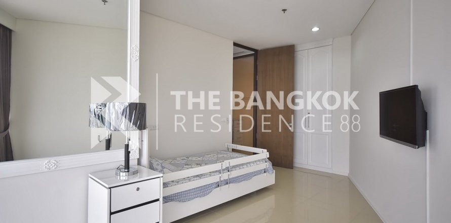 Condo à Bangkok, Thaïlande, 3 chambres № 190187
