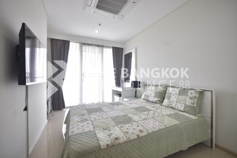 Condo à Bangkok, Thaïlande, 3 chambres № 190187 - photo 12