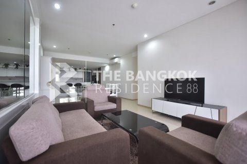 Condo à Bangkok, Thaïlande, 3 chambres № 190187 - photo 2