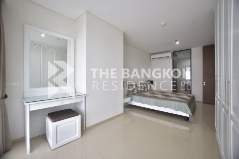 Condo à Bangkok, Thaïlande, 3 chambres № 190187 - photo 10