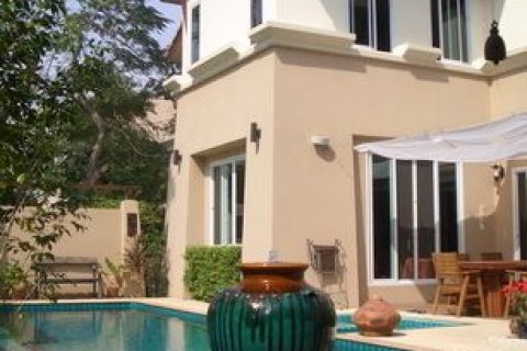 Дом в Банг Кхене, Бангкок, Таиланд с 3 спальнями  № 172126 - фото 4