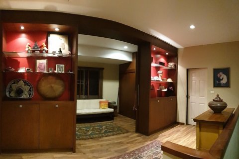 Дом в Банг Кхене, Бангкок, Таиланд с 3 спальнями  № 172126 - фото 9