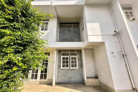 Дом в Бангкоке, Таиланд с 4 спальнями  № 114070 - фото 3