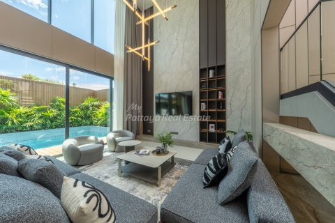 House in Pattaya, Thailand 5 bedrooms № 194505 - photo 7