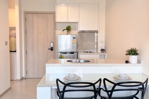 Студия в кондо в Ваттхане, Бангкок, Таиланд № 161344 - фото 2