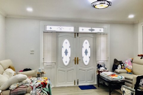 Maison à Thawi Watthana, Bangkok, Thaïlande 8 chambres № 135753 - photo 11