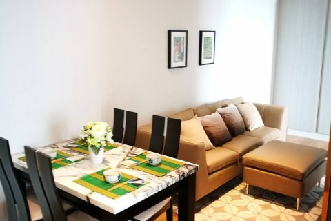 Кондоминиум с 2 спальнями в Клонг Тоэй, Бангкок, Таиланд № 135754 - фото 2