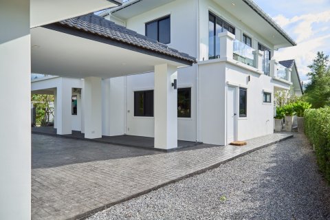 Вилла в Сан-Сая, Таиланд с 4 спальнями  № 135749 - фото 9