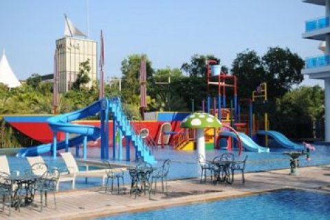 Condo in Hua Hin, Thailand, 2 bedrooms № 167451 - photo 11