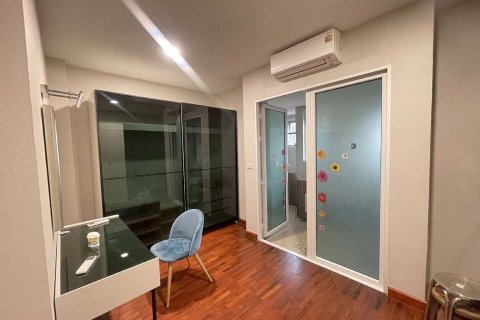 House in Chatuchak, Bangkok, Thailand 3 bedrooms № 167455 - photo 12