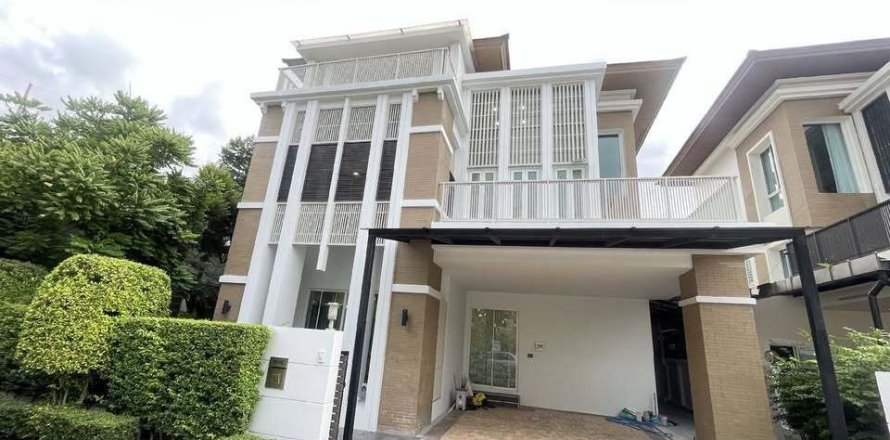 House in Chatuchak, Bangkok, Thailand 3 bedrooms № 167455