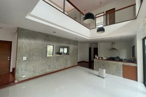 House in Lat Phrao, Bangkok, Thailand 4 bedrooms № 139847 - photo 3