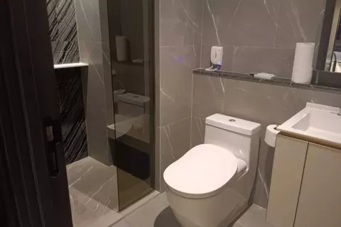 Студия в кондо в Ваттхане, Бангкок, Таиланд № 139844 - фото 4