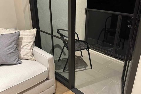 Студия в кондо в Ваттхане, Бангкок, Таиланд № 139844 - фото 3