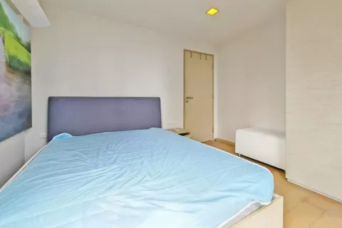 Condo in Watthana, Bangkok, Thailand, 3 bedrooms  № 139848 - photo 7