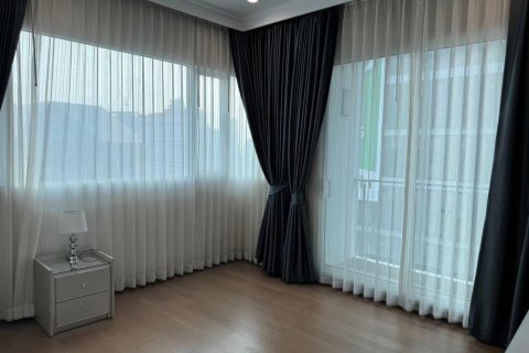 Condo à Ratchathewi, Bangkok, Thaïlande, 2 chambres  № 167588 - photo 24