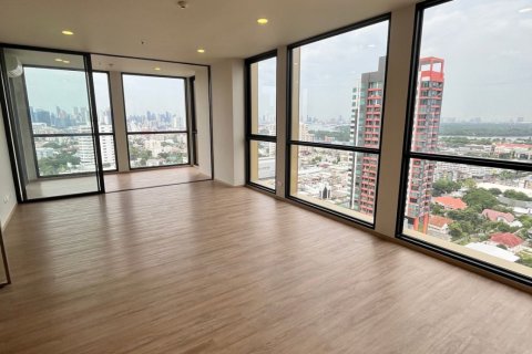 Кондоминиум с 2 спальнями в Сатхоне, Бангкок, Таиланд № 164459 - фото 2