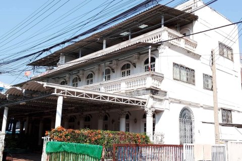 Townhouse in Chiang Mai, Thailand 3 bedrooms № 164462 - photo 2