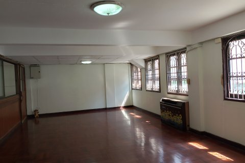 Townhouse in Chiang Mai, Thailand 3 bedrooms № 164462 - photo 25