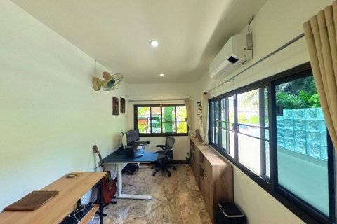 House in Phuket, Thailand 3 bedrooms № 164457 - photo 7