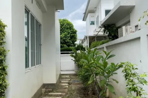 House in Hang Dong, Thailand 3 bedrooms № 164461 - photo 22