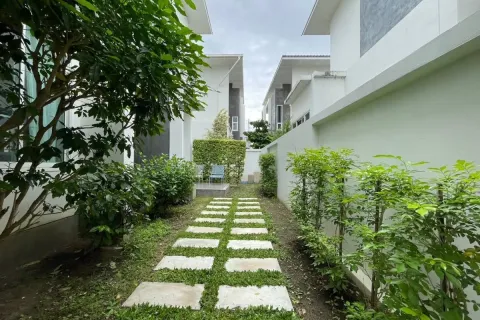 House in Hang Dong, Thailand 3 bedrooms № 164461 - photo 19