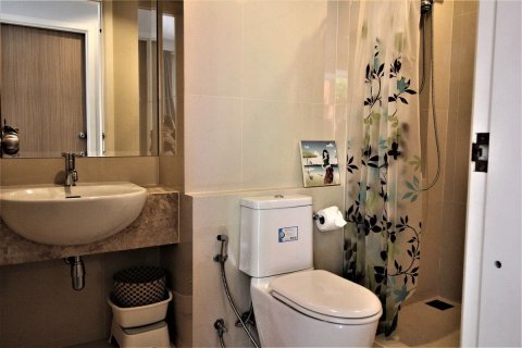 Condo in Hua Hin, Thailand, 2 bedrooms  № 135565 - photo 12
