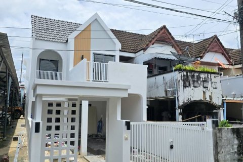 Таунхаус в Пхукете, Таиланд с 3 спальнями  № 135569 - фото 3