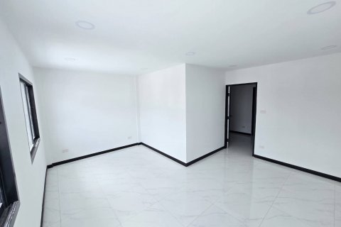 Таунхаус в Пхукете, Таиланд с 3 спальнями  № 135569 - фото 16