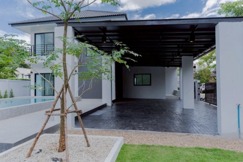 House in San Kamphaeng, Thailand 3 bedrooms № 135564 - photo 10