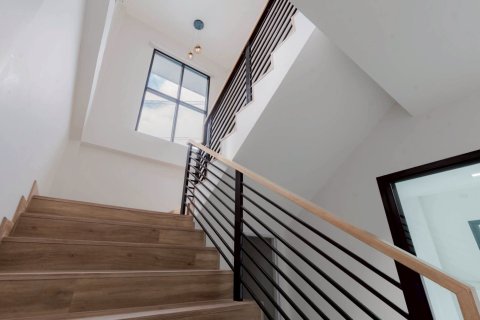 House in San Kamphaeng, Thailand 3 bedrooms № 135564 - photo 18