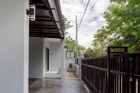 House in San Kamphaeng, Thailand 3 bedrooms № 135564 - photo 26