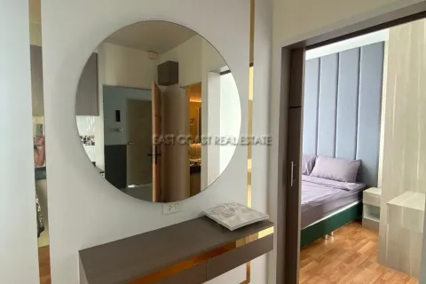 Condo on Jomtien Beach, Pattaya, Thailand, 2 bedrooms  № 212374