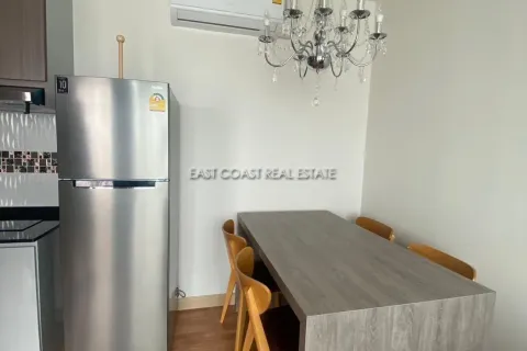 Condominio de 2 dormitorios en Jomtien Beach, Pattaya, Tailandia № 212374 - foto 8