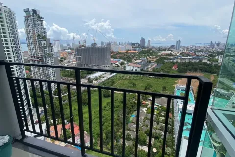 Condominio de 2 dormitorios en Jomtien Beach, Pattaya, Tailandia № 212374 - foto 9