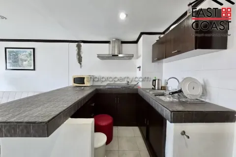 Condominio de 1 dormitorio en Jomtien Beach, Pattaya, Tailandia № 212379 - foto 4