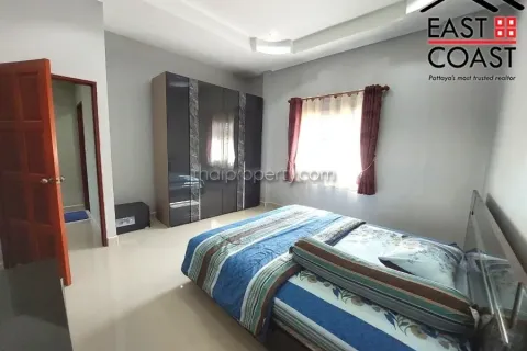 Casa de 2 dormitorios en Pattaya, Tailandia № 212377 - foto 9