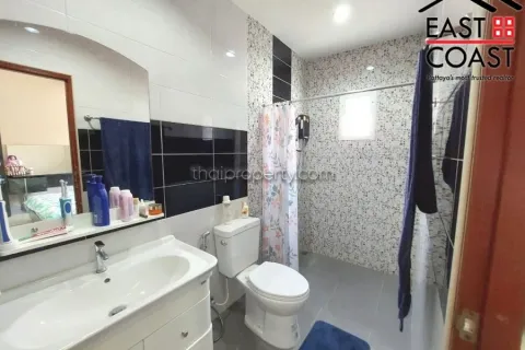 Casa de 2 dormitorios en Pattaya, Tailandia № 212377 - foto 16