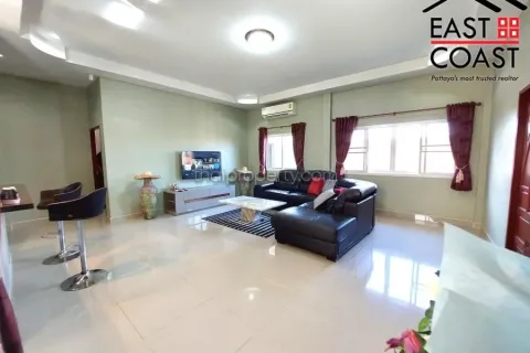 Casa de 2 dormitorios en Pattaya, Tailandia № 212377 - foto 4