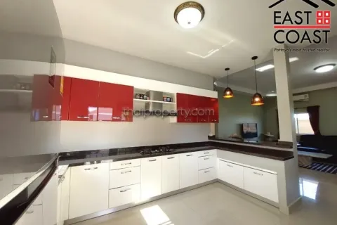 Casa de 2 dormitorios en Pattaya, Tailandia № 212377 - foto 8