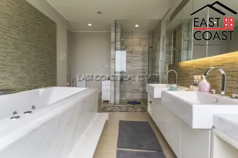 Condominio de 4 dormitorios en Pattaya, Tailandia № 212375 - foto 15