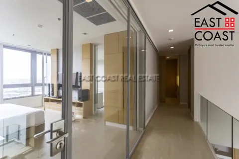 Condominio de 4 dormitorios en Pattaya, Tailandia № 212375 - foto 13