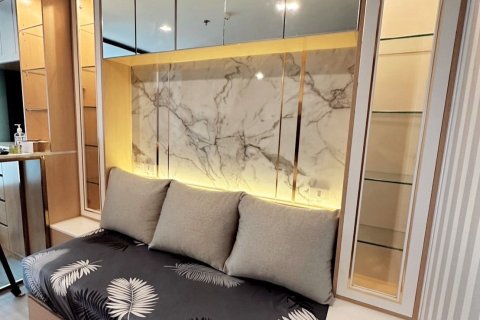 Studio in the Condo in Chatuchak, Bangkok, Thailand  № 164319 - photo 3