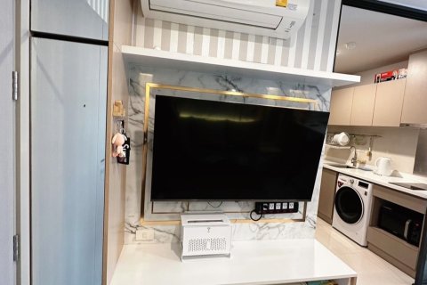 Studio in the Condo in Chatuchak, Bangkok, Thailand  № 164319 - photo 4