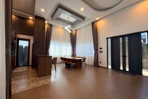 Villa in Pattaya, Thailand 3 bedrooms № 172645 - photo 10