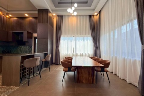 Villa in Pattaya, Thailand 3 bedrooms № 172645 - photo 8