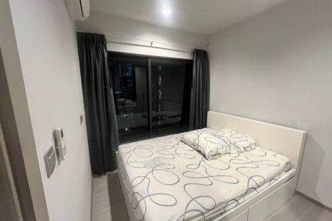 Кондоминиум с 1 спальней в Бангкоке, Таиланд № 172646 - фото 3