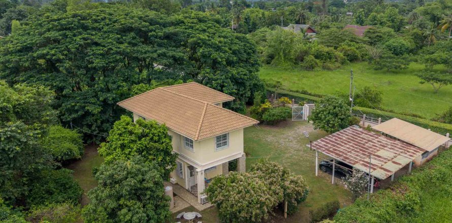 House in Chiang Mai, Thailand 3 bedrooms № 210131
